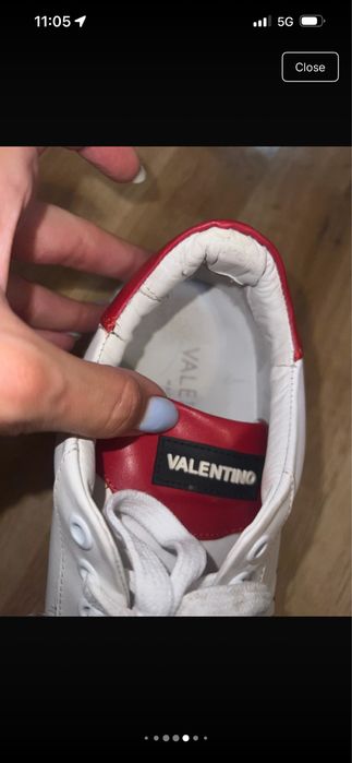 Adidasi Valentino