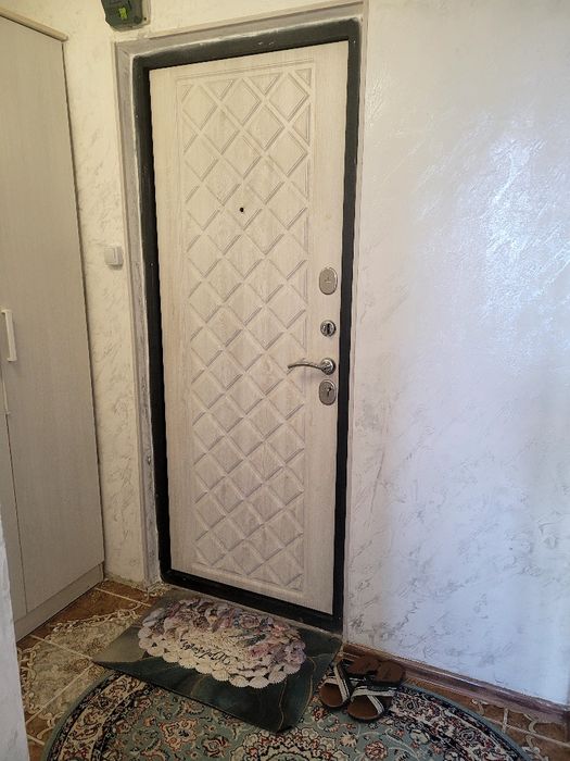 Продаются   1 ком квартира