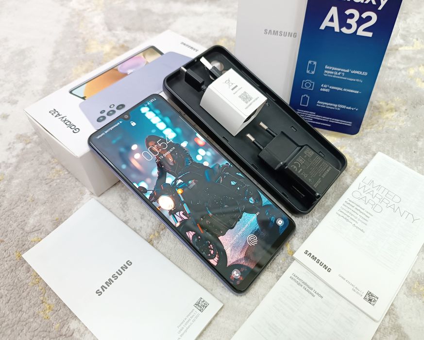 SAMSUNG A32 Весь комплект, 128Гб.