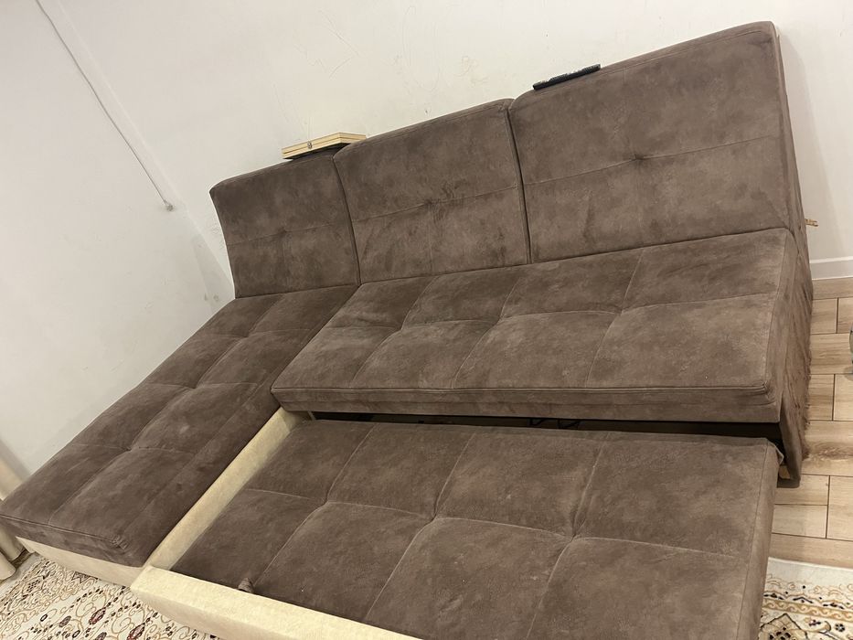 Продам угловой диван