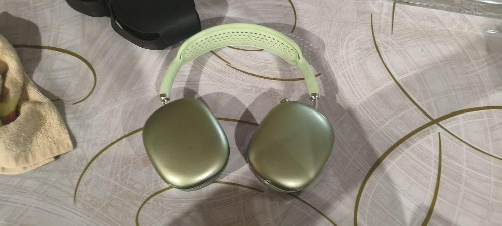 Продается Airpods Max
