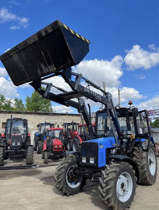 Продам фронтальный погрузчик Универсал