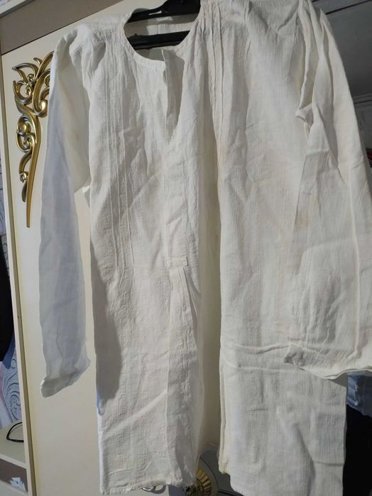 Мъжки кенарени ризи