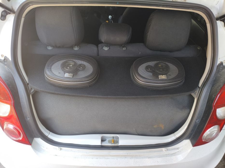 Продам колонки Кенвуд оригинал, брал за 85 долларов