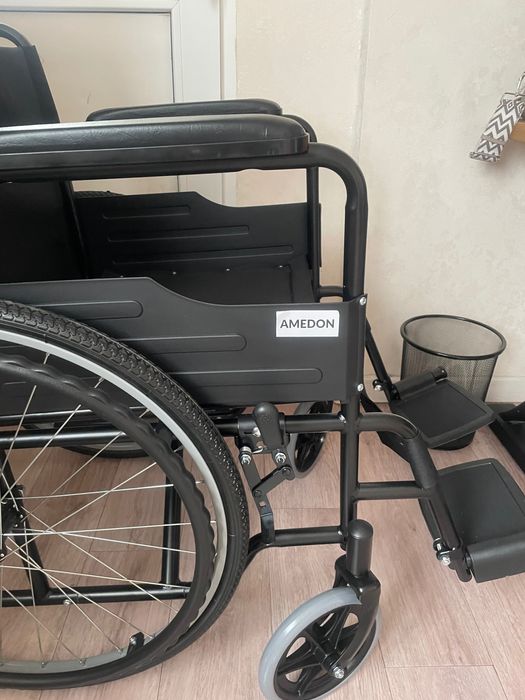 Коляска инвалидная