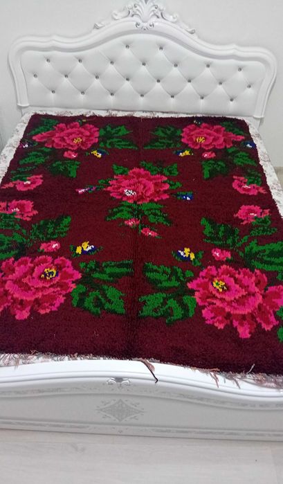 Ръчно тъкан губер