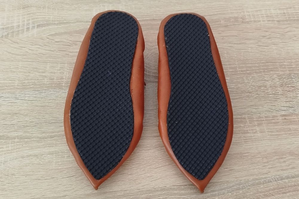 Цървули от естествена кожа