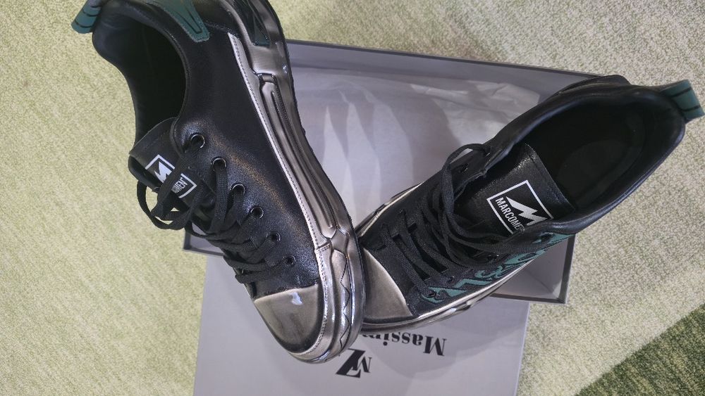 Мъжките спортни обувки  Massimo Zardi