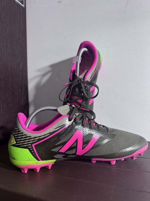 Ghete fotbal new balance furon 42