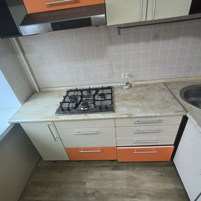 Кухонный гарнитур с техникой