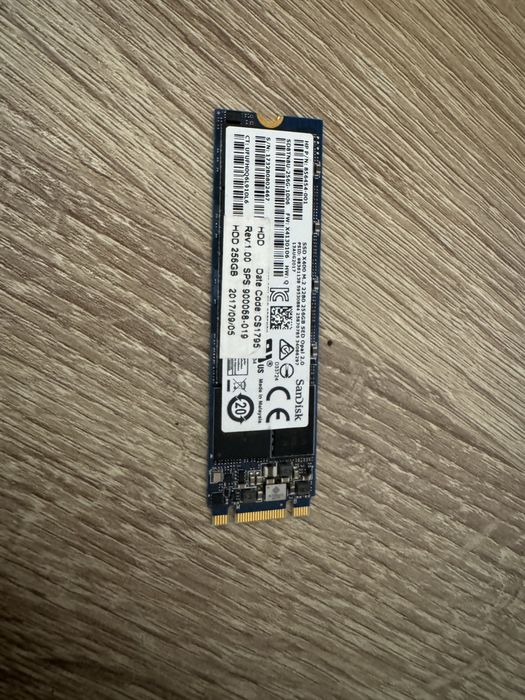 SSD M.2 250GB–512GB | Samsung / SanDisk / WD | Preț bun