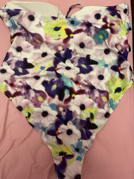 Цял бански H & M