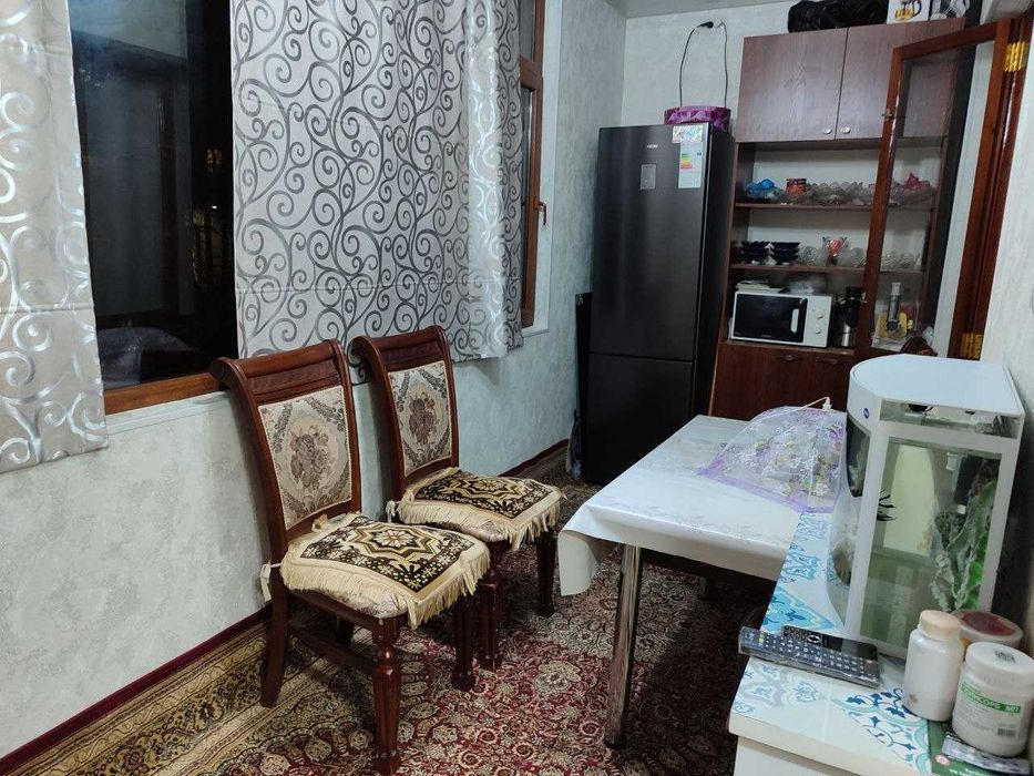 VERSAL.GULOBOD.GUNCHA (Гулобод.Гунча).Прод.3-х.(3/1/4) комн.квартира.