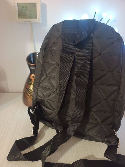 Rucsac Dama Nou cu 3 fermoare si 3 buzunare