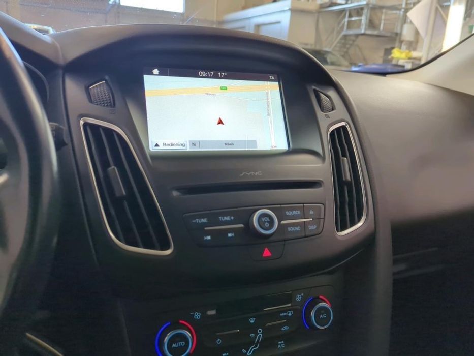 Vand Ford Focus 1.0 Benzina