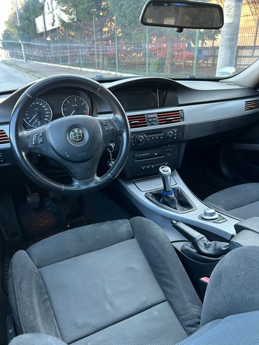 Bmw e90 320d 163cp manual  Trapa logic 7