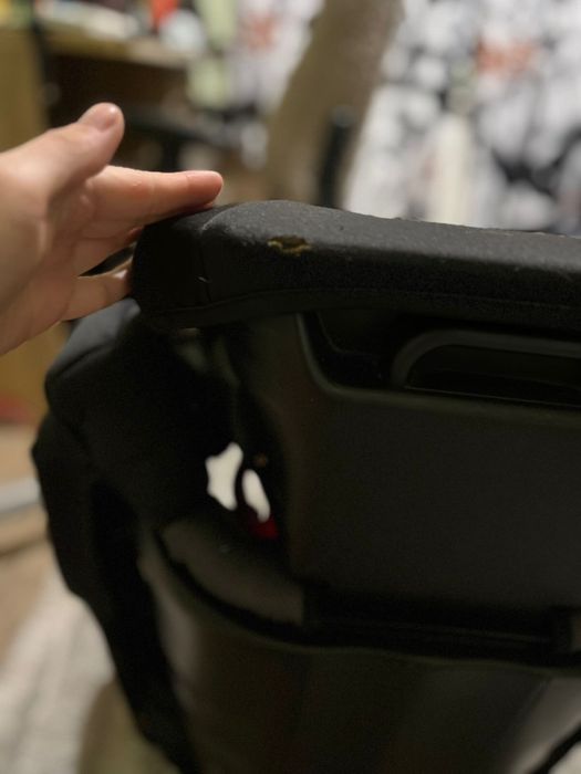 Продам детское кресло Recaro monza nova