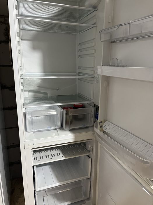 Срочно продам холодильник