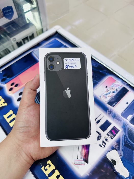 Продам Айфон 11 разные