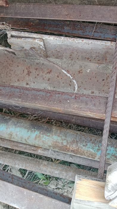 Продам уголки 15*15 швеллер 30