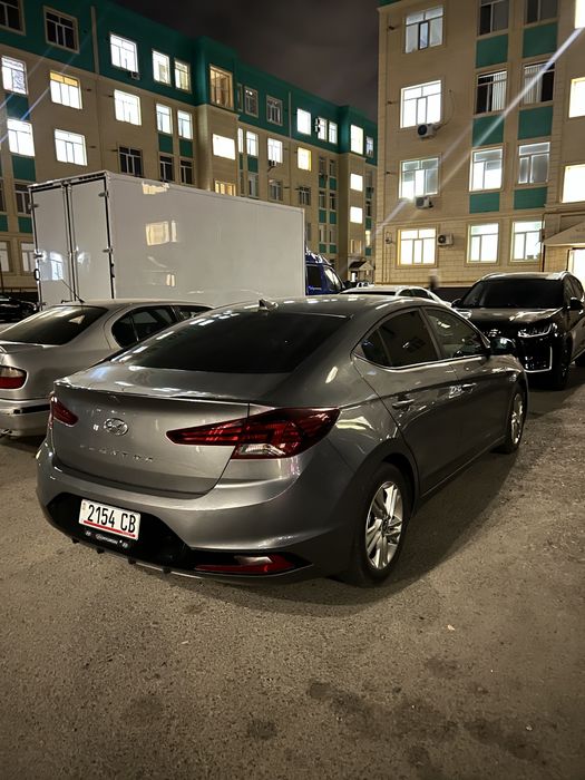Хюндай элантра 2019
