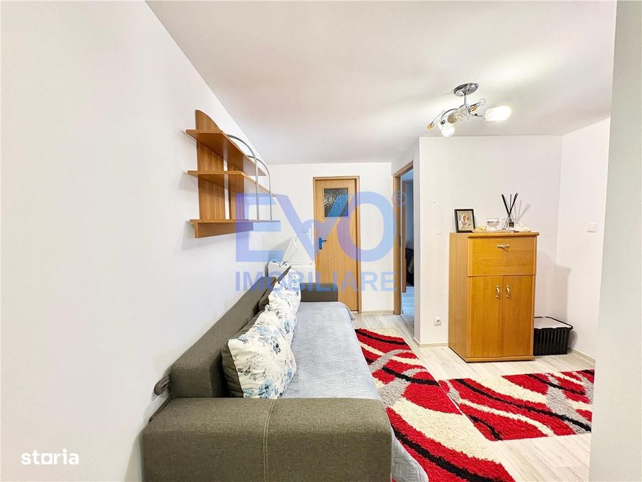 Apartament cu 2 camere, semidecomandat, complet mobilat, zona Canta