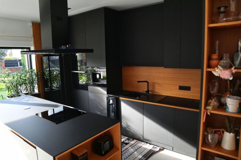 Casa Premium Zona Bucium La Strada Principala