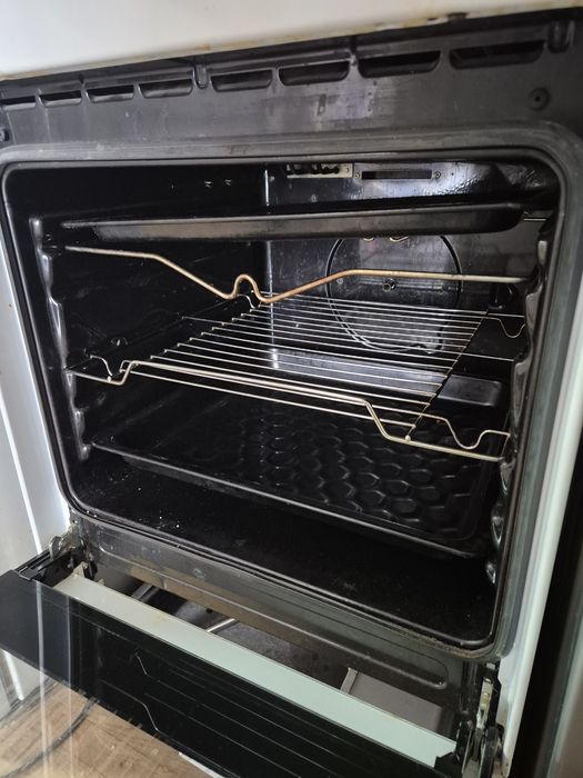 Электроплита Hansa