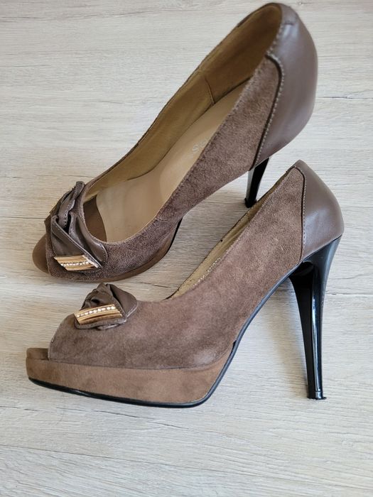 Женская обувь туфли