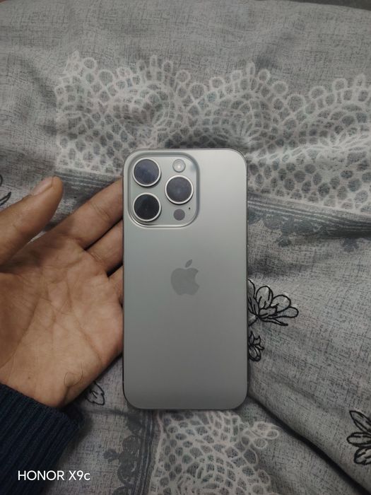 IPhone 15 pro ochilamgan