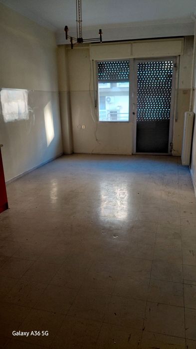 Продава 136м2 апартамент близо до центъра в Серес, Северна Гърция