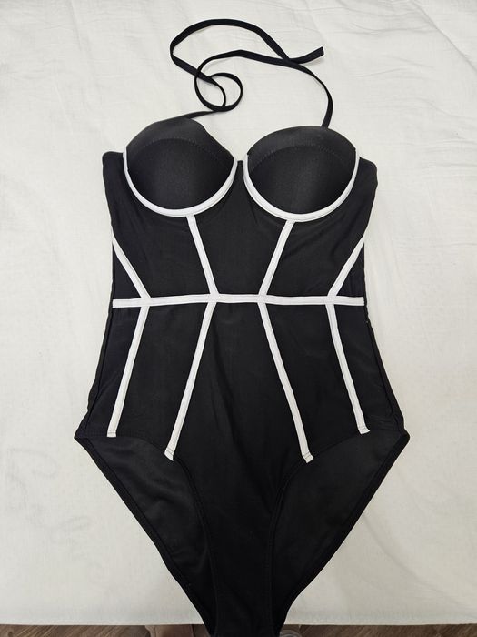 Продам купальник