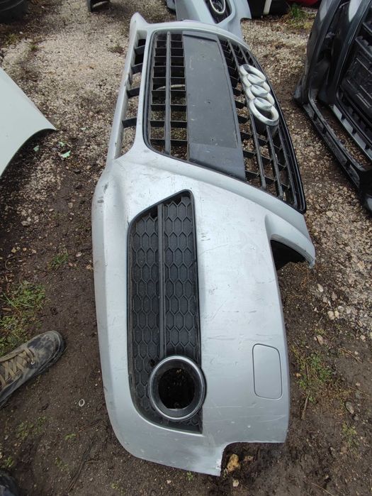 Предна броня Audi A5 8t 2008-2011 оборудвани няколко броя