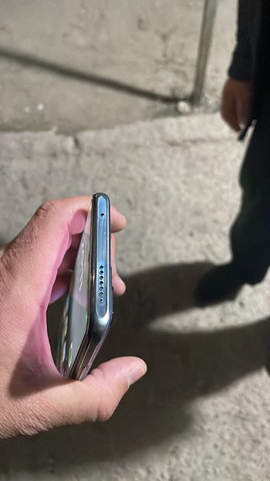 Продаю телефон Xiaomi 11T