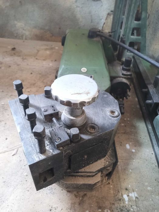 Хидрокупир за струг.Хидравличен купир.