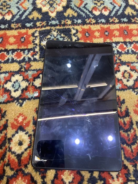 Продам планшет Самсунг