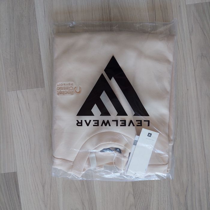 Блуза  Levelwear