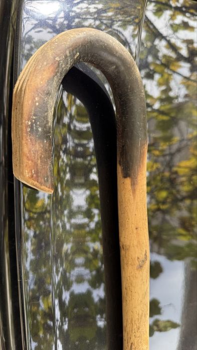 Автентичен дървен бастун