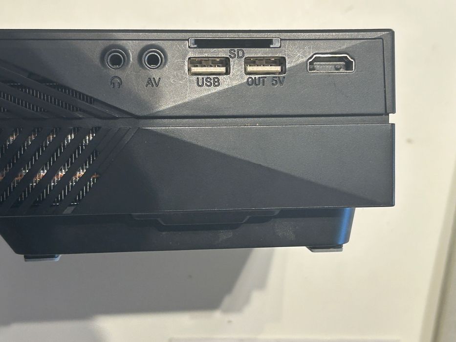 Мултимедиен проектор