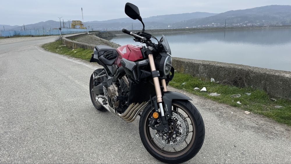 Honda cb650r 2021