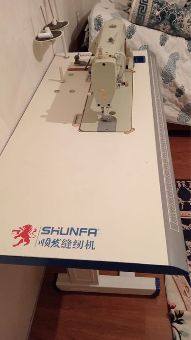 Швейная машина SHUNFA