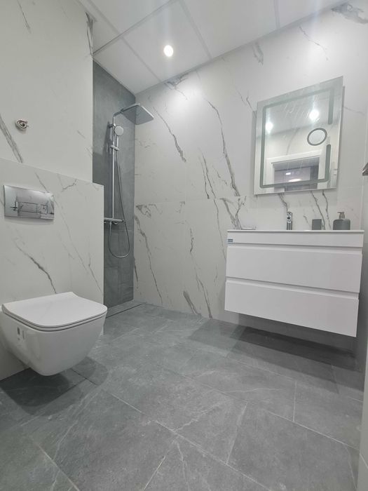 Дава се под наем Двустаен апартамент в София, Дианабад - 78 кв.м за 816 € - Снимка #2