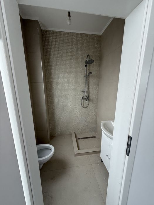 Vand/inchiriez dublex