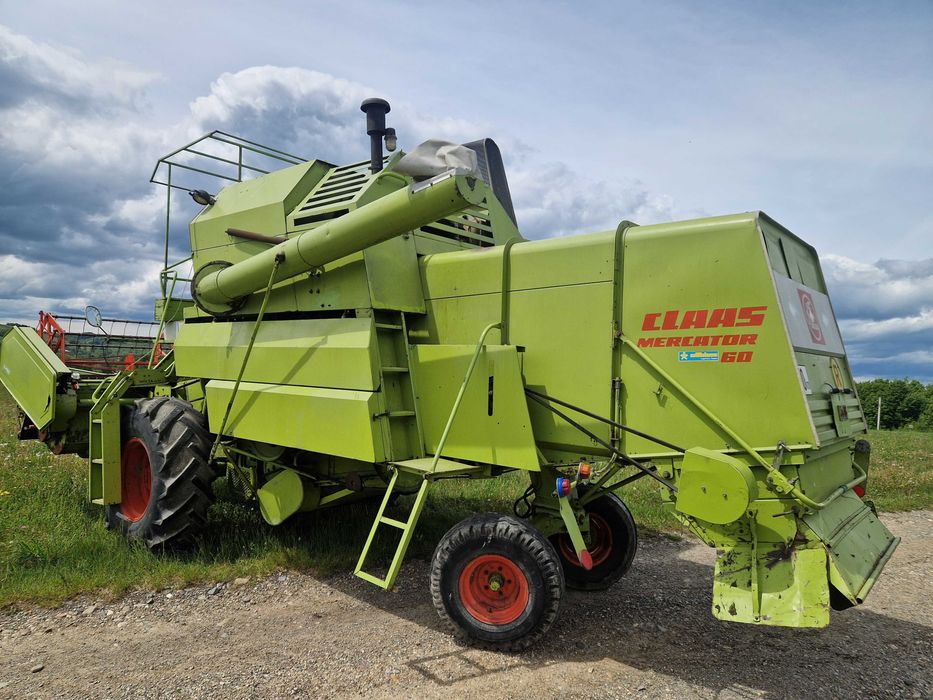 Combina Claas Mercator 60 cu tocator