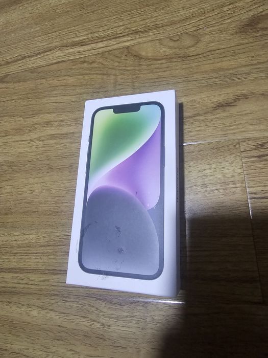 Vand iPhone 14 midnight