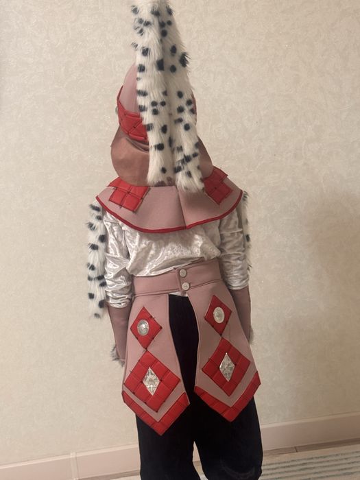 Батырдың костюмі сатылады