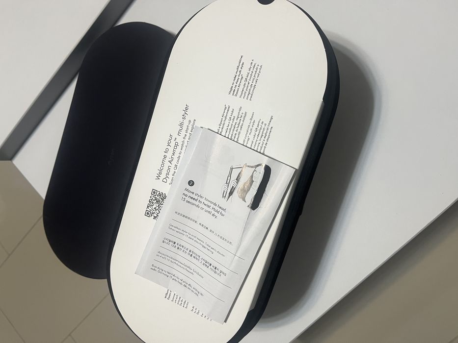 Dyson airwarp