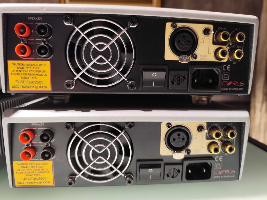 Моноблокове CYRUS mono X и предусилвател CYRUS pre X