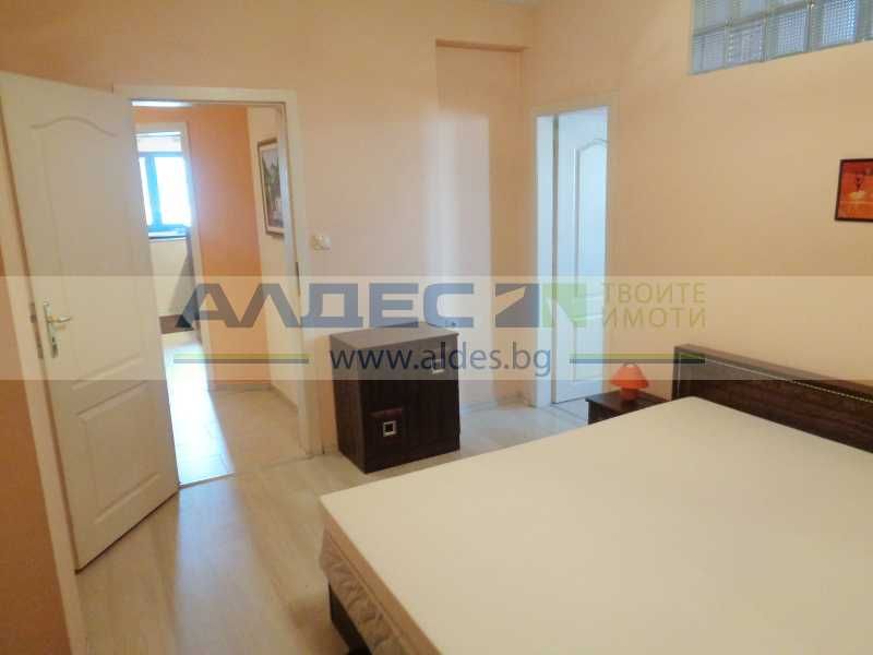 Отдава се обзаведен тристаен ап. в Полигона!