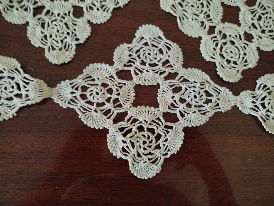 Тишлайф за маса, каре за маса.